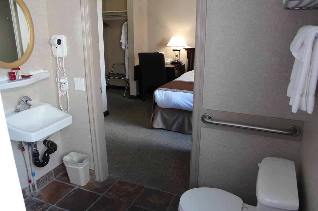Ramada Limited Downtown Vancouver Esterno foto
